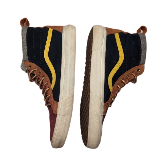 Vans Customs Sk8-Hi MTE Suede Sneaker - Picture 6 of 10